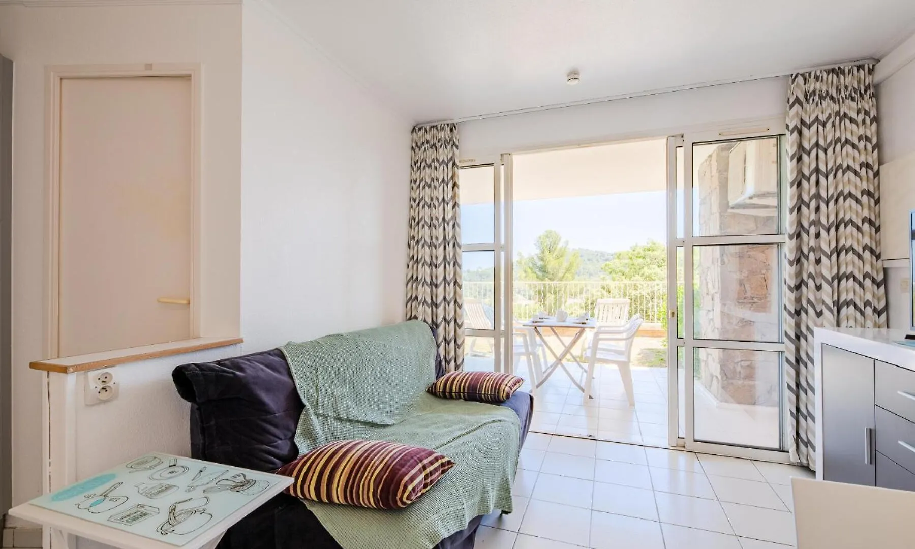 Residence Le Hameau De Cap Esterel - Maeva Home - Appartement 2 Pieces 4 Personnes - Prestige Mae-6441 Saint-Raphael  Apartment